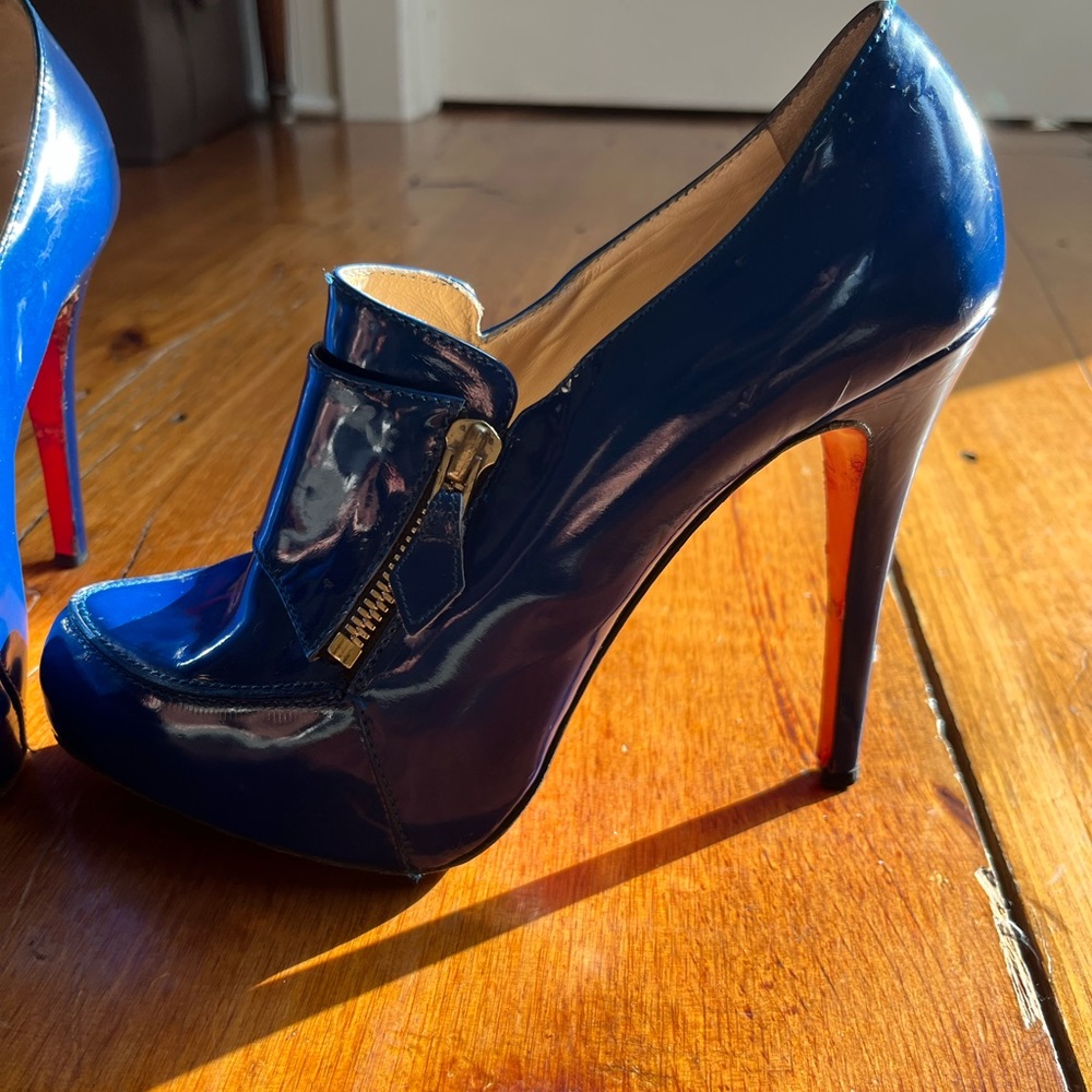 Christian Louboutin blue patent leather zip high heeled booties
